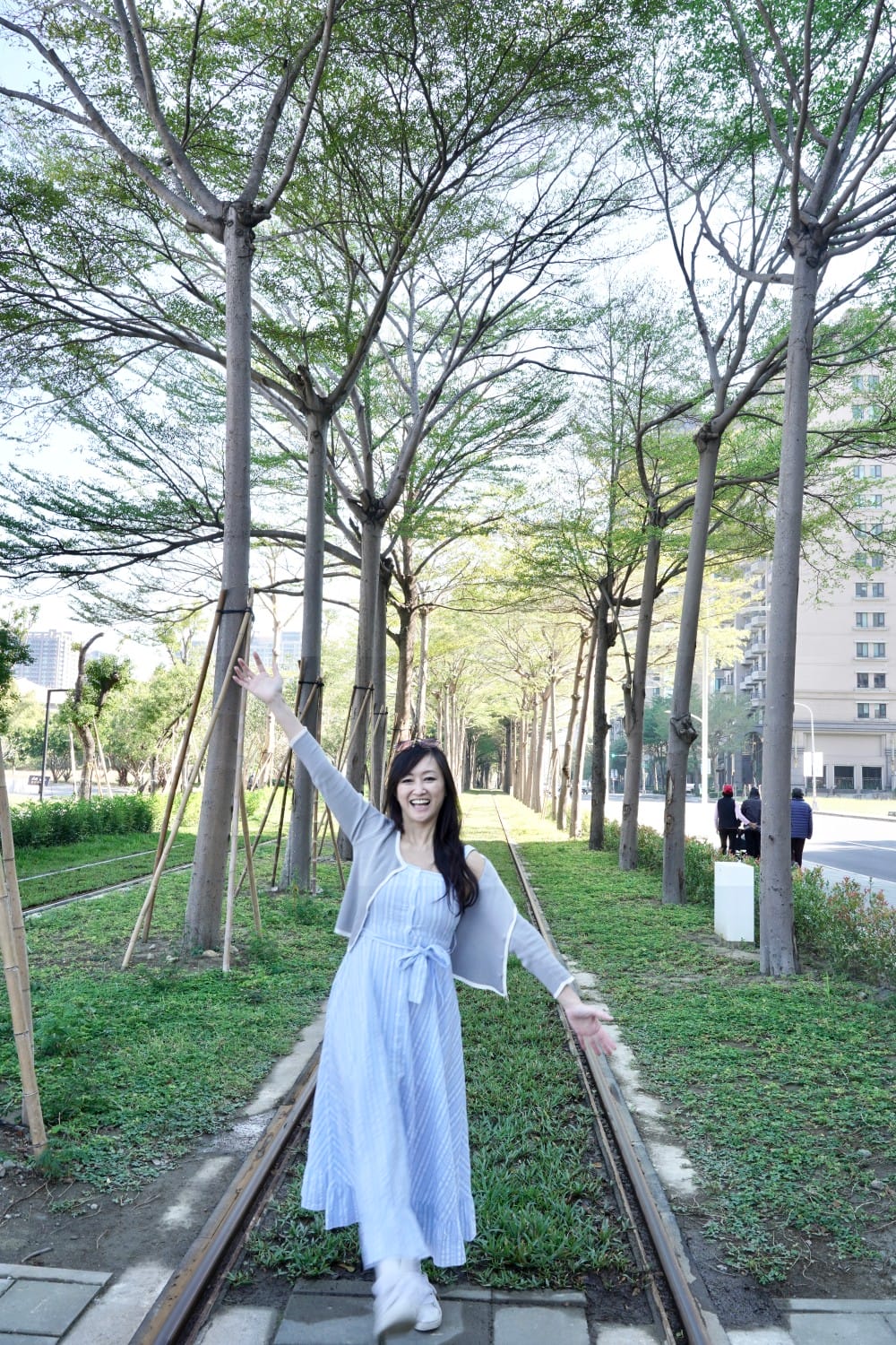 高雄輕軌龍貓隧道，高雄最美輕軌景點一秒來到宮崎駿的電影動畫場景