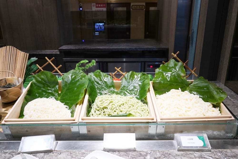 台北福華大飯自助餐吃到飽｜彩虹座自助早餐吃到飽菜色大公開，台北五星級飯店早餐吃到飽推薦