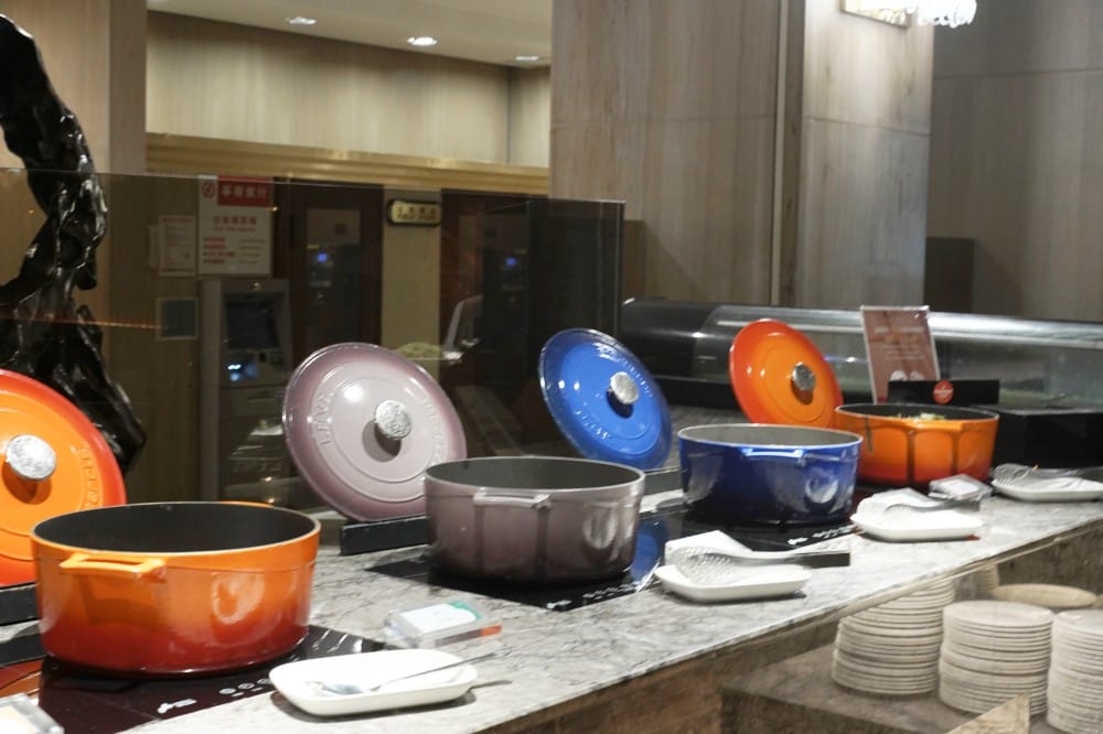 台北福華大飯自助餐吃到飽｜彩虹座自助早餐吃到飽菜色大公開，台北五星級飯店早餐吃到飽推薦