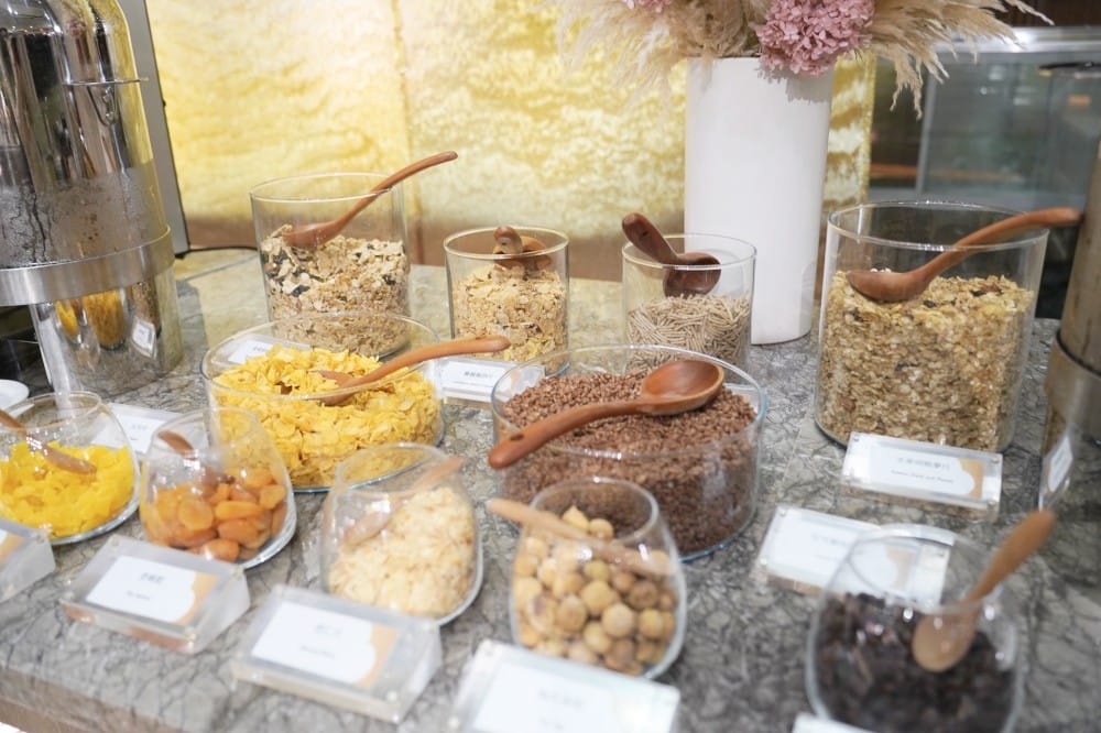 台北福華大飯自助餐吃到飽｜彩虹座自助早餐吃到飽菜色大公開，台北五星級飯店早餐吃到飽推薦