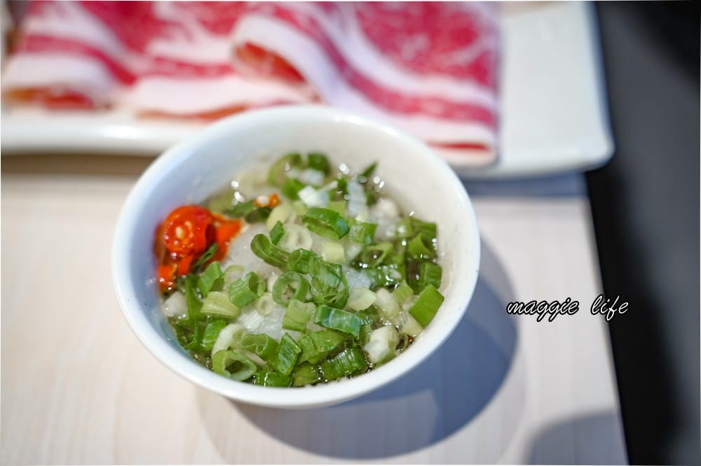 錢都日式涮涮鍋市民大道店｜莫凡彼咖啡，冷熱飲無限暢飲，霜淇淋冰淇淋吃到爽