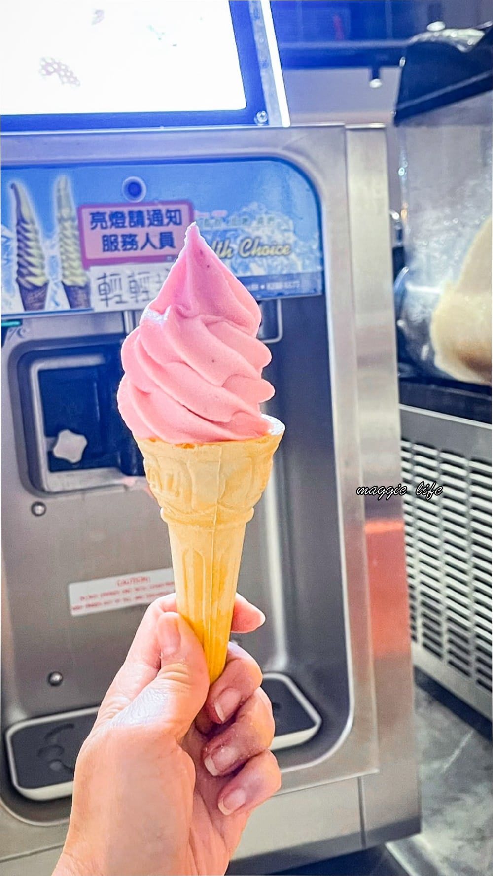 錢都日式涮涮鍋市民大道店｜莫凡彼咖啡，冷熱飲無限暢飲，霜淇淋冰淇淋吃到爽