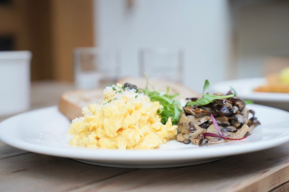 NUMÉRO QUATRE|信義區松菸旁一秒到法國街頭咖啡廳,享受法式早午餐悠閒下午茶 - 第32張圖 NUMÉRO QUATRE|信義區松菸旁一秒到法國街頭咖啡廳,享受法式早午餐悠閒下午茶