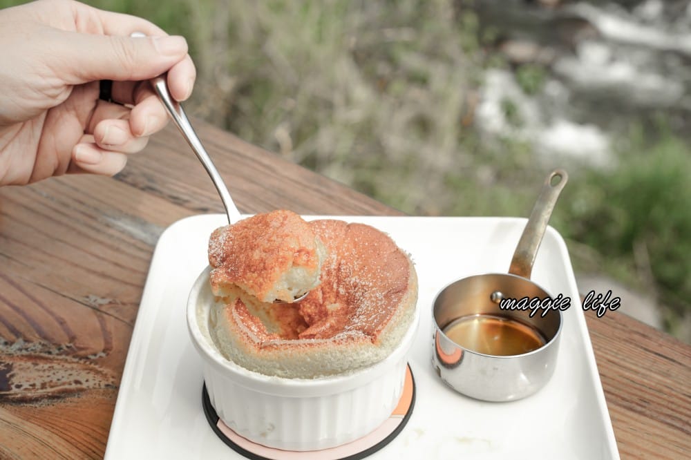 咖朵咖啡Caldo Cafe|外雙溪秘境,面對外雙溪河岸景觀的咖啡廳,舒芙蕾爆炸好吃! - 第28張圖 咖朵咖啡Caldo Cafe|外雙溪秘境,面對外雙溪河岸景觀的咖啡廳,舒芙蕾爆炸好吃!