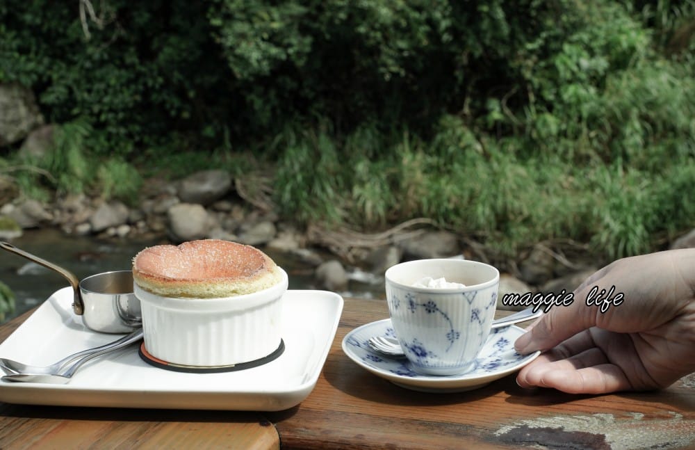 咖朵咖啡Caldo Cafe|外雙溪秘境,面對外雙溪河岸景觀的咖啡廳,舒芙蕾爆炸好吃! - 第21張圖 咖朵咖啡Caldo Cafe|外雙溪秘境,面對外雙溪河岸景觀的咖啡廳,舒芙蕾爆炸好吃!