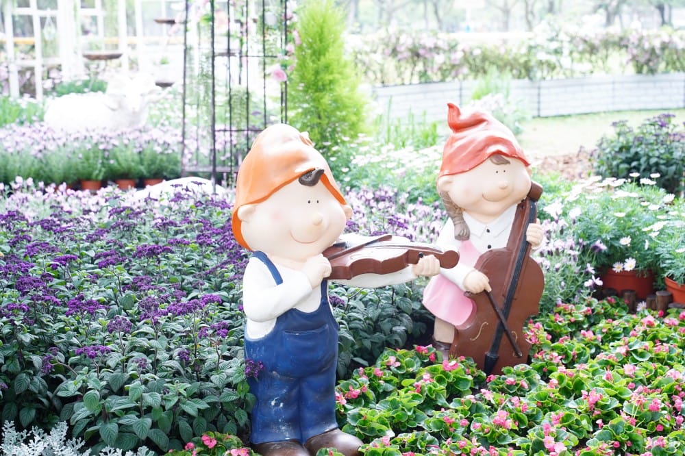 大安森林公園繡球花杜鵑花，最新花況，有停車場還有不限時咖啡廳