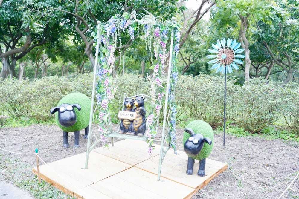 大安森林公園繡球花杜鵑花，最新花況，有停車場還有不限時咖啡廳