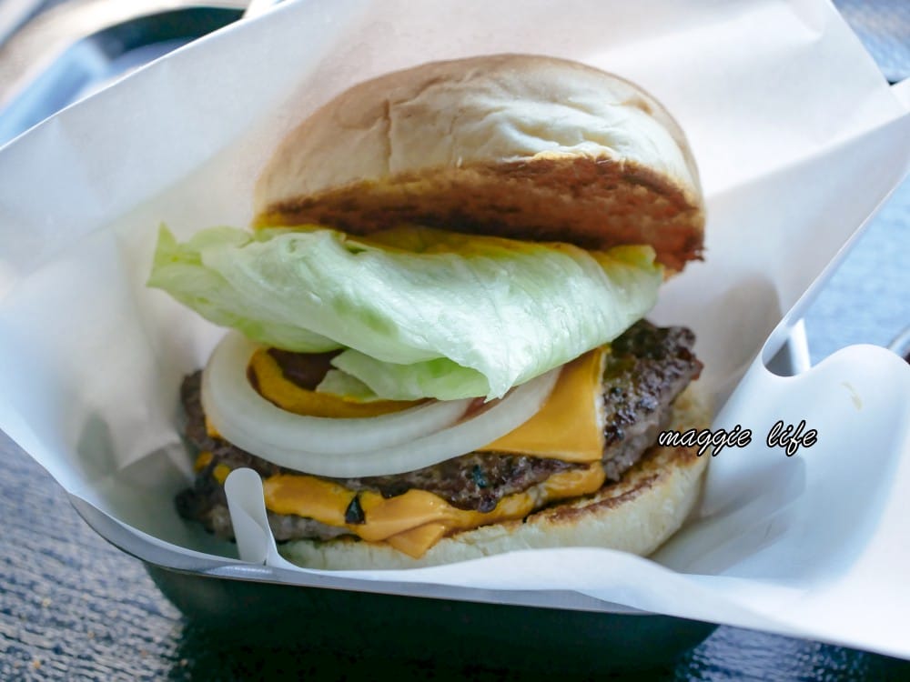 天母茉莉漢堡 Mary‘s Hamburger｜天母老字號漢堡店，雙層牛肉起司漢堡辣雞翅不錯吃