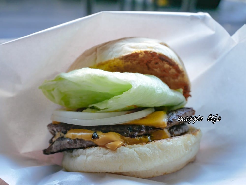 天母茉莉漢堡 Mary‘s Hamburger｜天母老字號漢堡店，雙層牛肉起司漢堡辣雞翅不錯吃