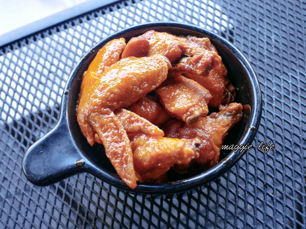 天母茉莉漢堡 Mary‘s Hamburger｜天母老字號漢堡店，雙層牛肉起司漢堡辣雞翅不錯吃