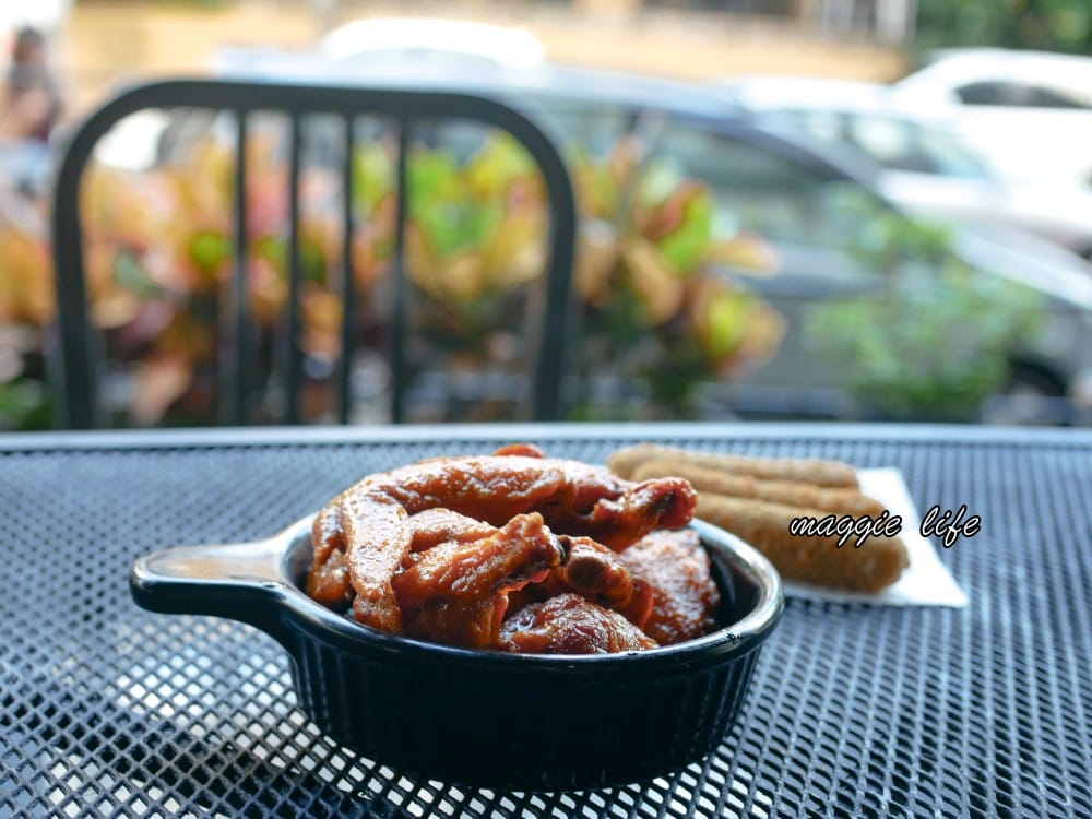 天母茉莉漢堡 Mary‘s Hamburger｜天母老字號漢堡店，雙層牛肉起司漢堡辣雞翅不錯吃