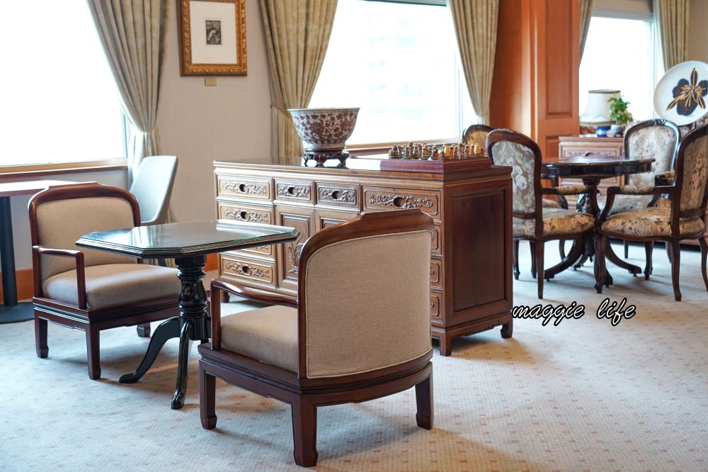 台北福華大飯店住宿推薦，一泊二食加行政酒廊尊榮享受還有Happy Hour，低調奢華五星飯店，自助早餐吃到飽CP值爆高！