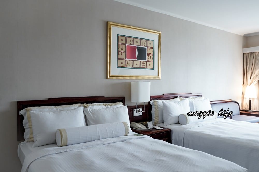 台北福華大飯店住宿推薦，一泊二食加行政酒廊尊榮享受還有Happy Hour，低調奢華五星飯店，自助早餐吃到飽CP值爆高！