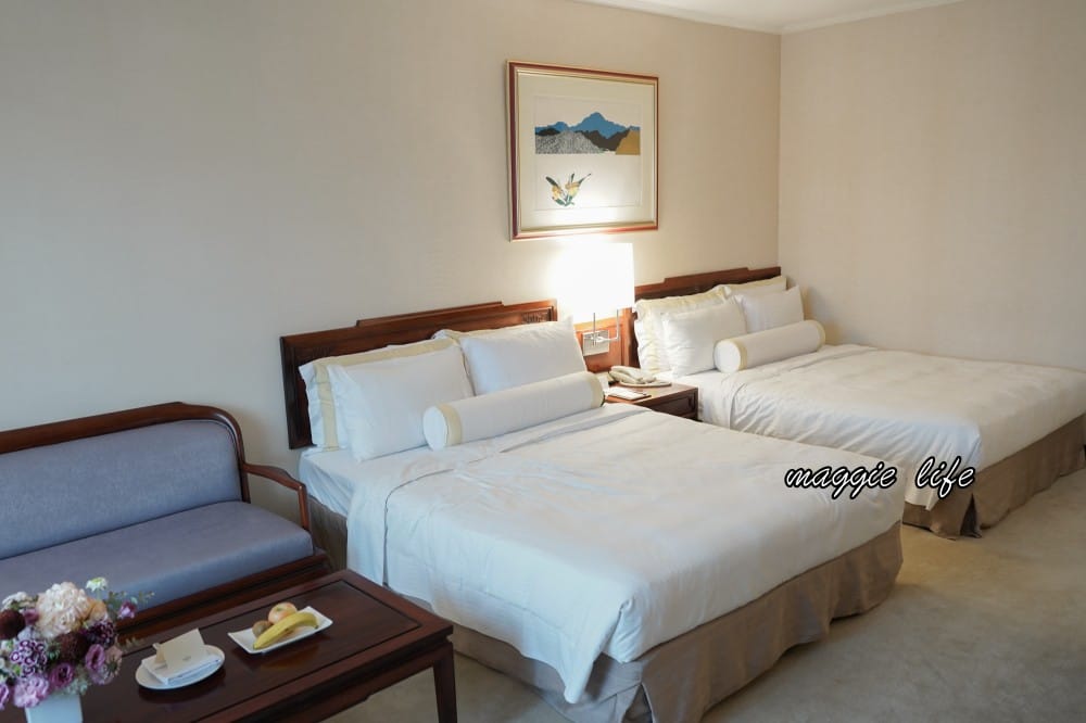 台北福華大飯店住宿推薦，一泊二食加行政酒廊尊榮享受還有Happy Hour，低調奢華五星飯店，自助早餐吃到飽CP值爆高！