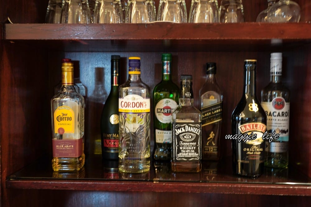 台北福華飯店行政酒廊分享｜Rosewood Club 住戶享有Happy Hour，早餐，服務與環境介紹