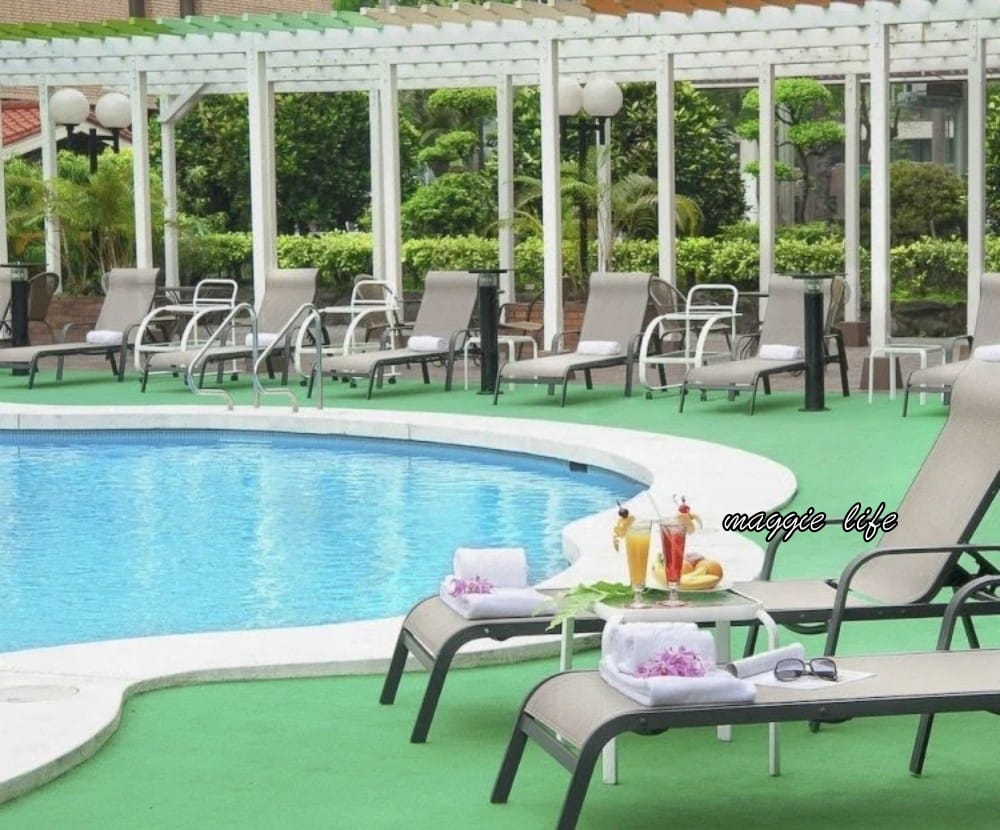 台北福華大飯店住宿推薦，一泊二食加行政酒廊尊榮享受還有Happy Hour，低調奢華五星飯店，自助早餐吃到飽CP值爆高！