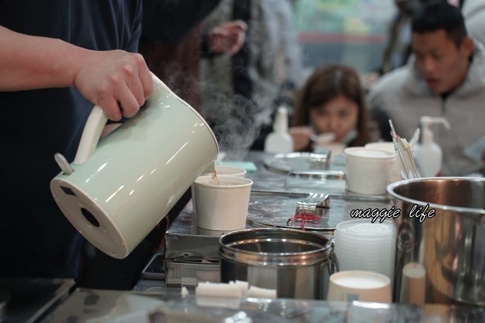 甘泉豆花|白粉圓豆花超好吃,饒河街夜市35年老店,食尚玩家推薦 - 第6張圖 甘泉豆花|白粉圓豆花超好吃,饒河街夜市35年老店,食尚玩家推薦