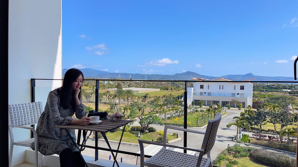 嵐翎白砂渡假莊園，世外桃源的無敵海景絕美景色，墾丁白沙灣住宿，超級度假風民宿，夕陽星星日出，一次看個夠，一泊一食贈餐飲補助金！