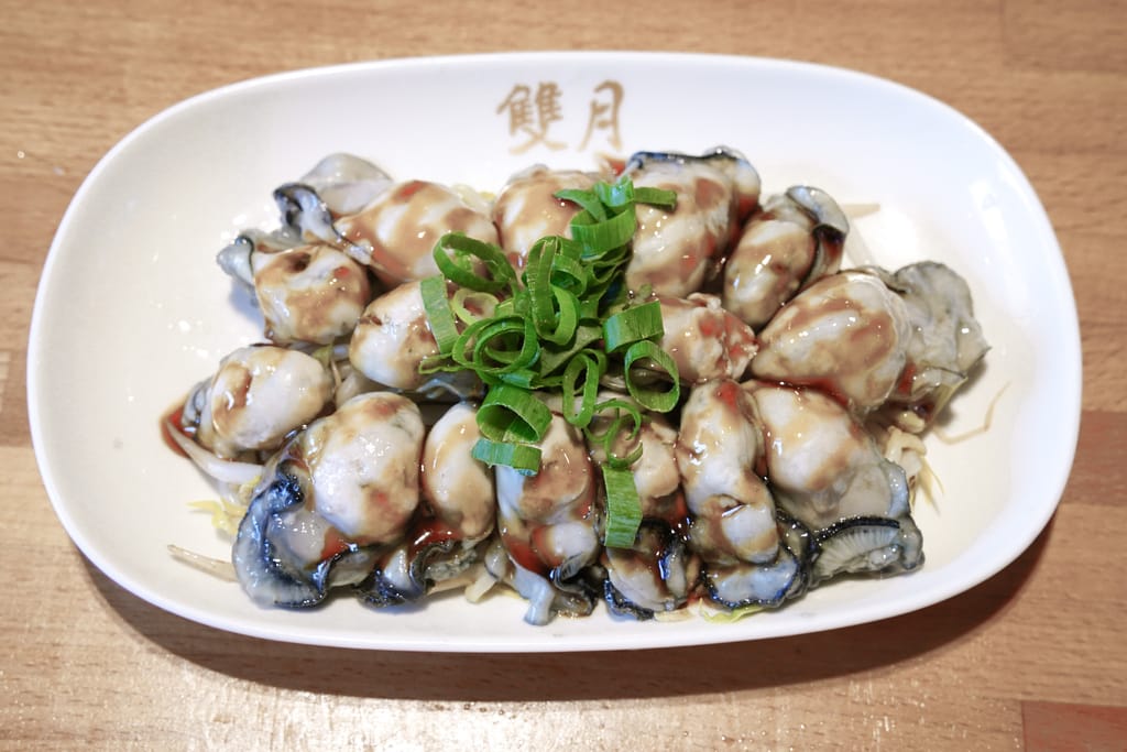 雙月食品社濟南店｜有爆多料的雞湯，魚湯，米其林必比登推薦熱門排隊美食，中正區善導寺台大醫院附近美食