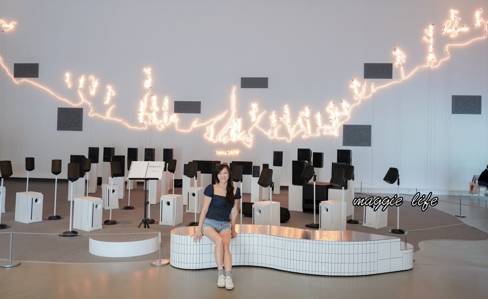 內惟藝術中心高雄景點，免門票免預約，還有超美咖啡廳電影院，一定要來朝聖