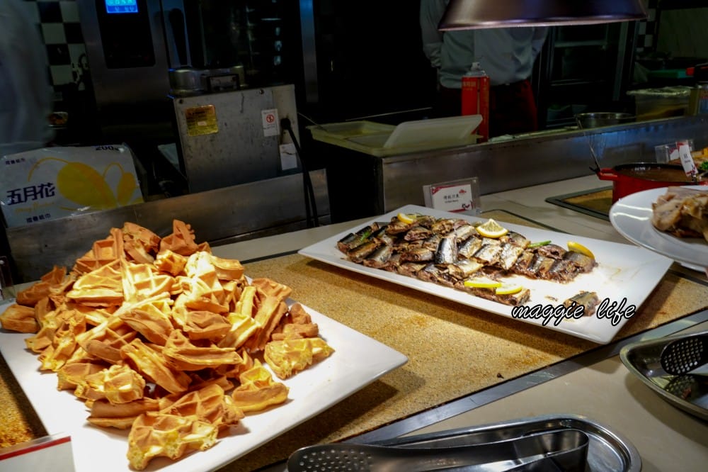 台北凱撒大飯店自助餐下午茶吃到飽優惠,Checkers自助餐廳吃到飽,期間限定只要$480直接吃2.5小時,還有生魚片蝦,台北CP值最高下午茶! - 第24張圖 台北凱撒大飯店自助餐下午茶吃到飽優惠,Checkers自助餐廳吃到飽,期間限定只要$480直接吃2.5小時,還有生魚片蝦,台北CP值最高下午茶!