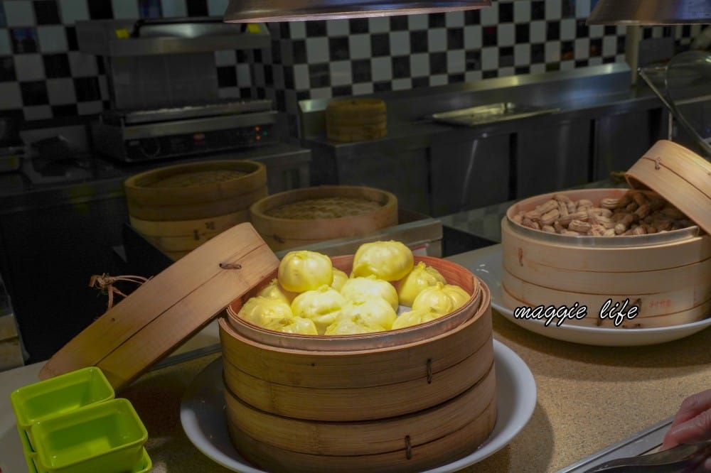 台北凱撒大飯店自助餐下午茶吃到飽優惠,Checkers自助餐廳吃到飽,期間限定只要$480直接吃2.5小時,還有生魚片蝦,台北CP值最高下午茶! - 第36張圖 台北凱撒大飯店自助餐下午茶吃到飽優惠,Checkers自助餐廳吃到飽,期間限定只要$480直接吃2.5小時,還有生魚片蝦,台北CP值最高下午茶!