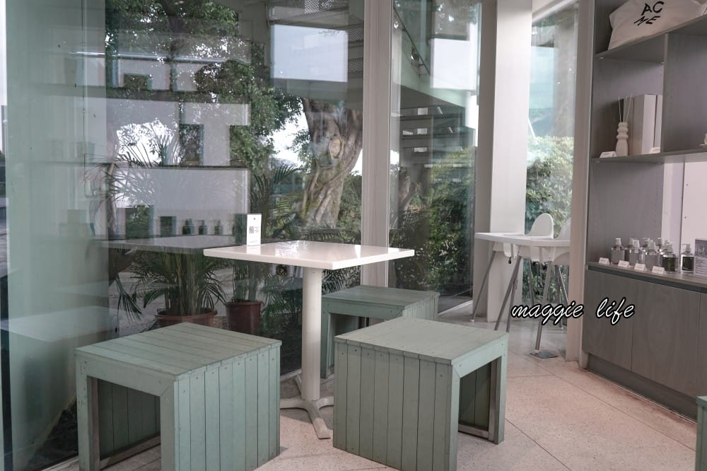 CAFE ACME｜北美館旁白色玻璃屋咖啡廳，台北中山區IG打卡熱門韓風咖啡廳，喝咖啡看夕陽超浪漫