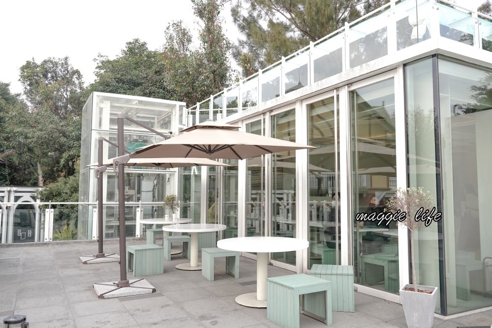 CAFE ACME｜北美館旁白色玻璃屋咖啡廳，台北中山區IG打卡熱門韓風咖啡廳，喝咖啡看夕陽超浪漫