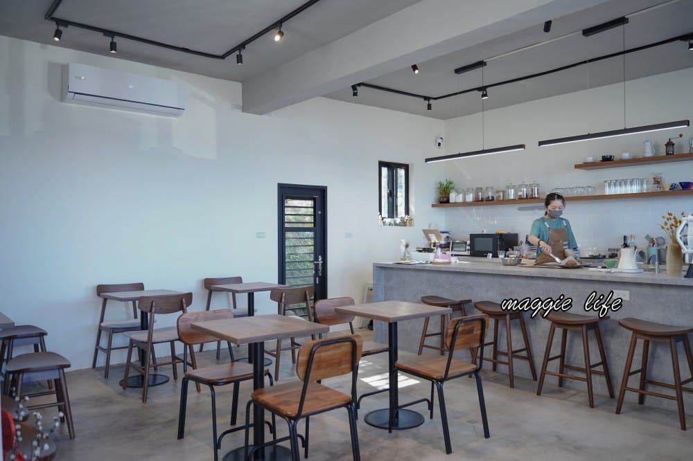 草里一號店|北海岸最美海景景觀咖啡廳，純白韓系海岸線面海第一排，新北石門療癒系咖啡廳