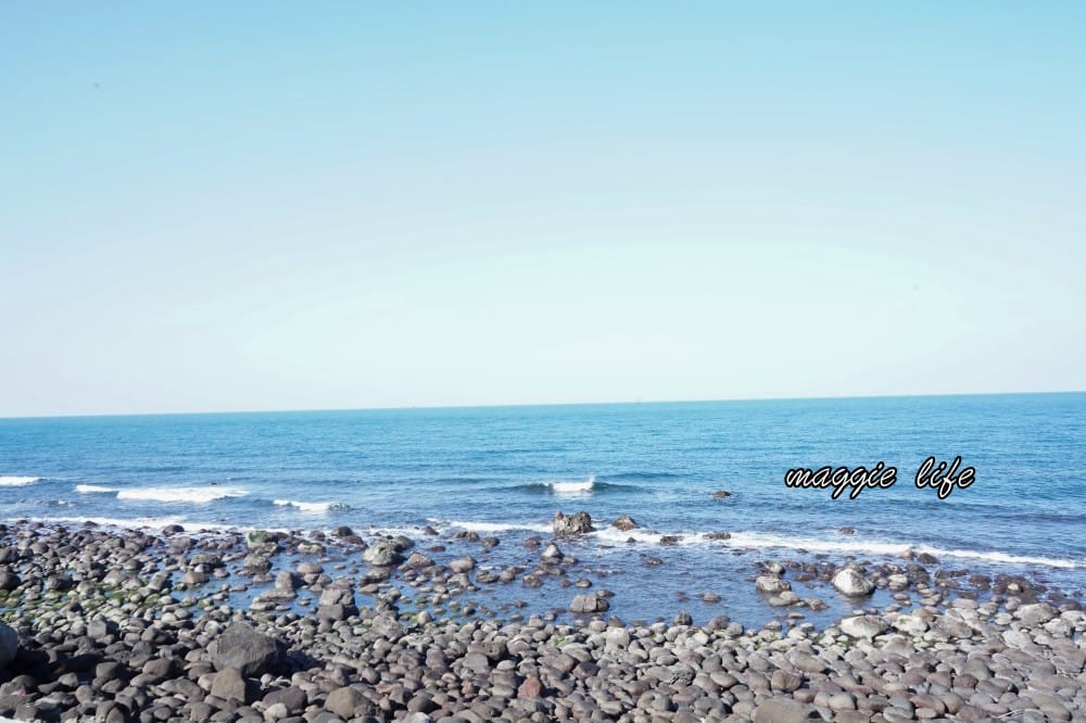 草里一號店|北海岸最美海景景觀咖啡廳，純白韓系海岸線面海第一排，新北石門療癒系咖啡廳