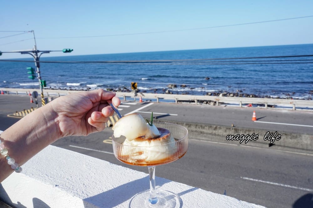 草里一號店|北海岸最美海景景觀咖啡廳，純白韓系海岸線面海第一排，新北石門療癒系咖啡廳