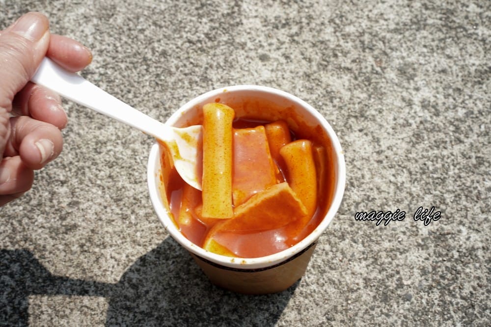 韓國明朗熱狗｜明朗時代米熱狗是韓國第一的街頭小吃，菜單，現點現做馬鈴薯起司超級簽絲好吃，台灣第一家開幕拉