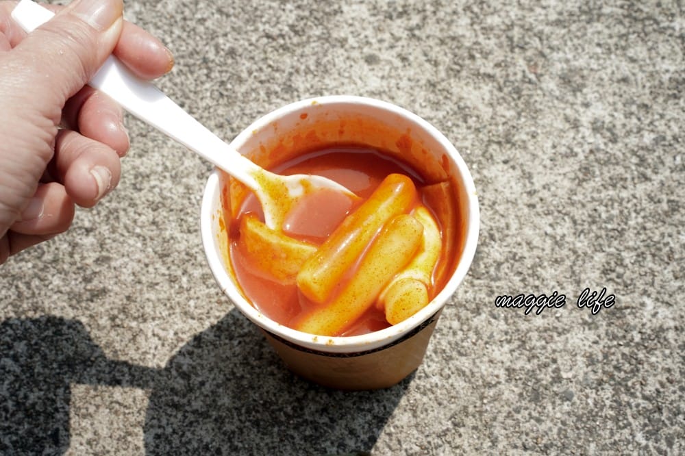 韓國明朗熱狗｜明朗時代米熱狗是韓國第一的街頭小吃，菜單，現點現做馬鈴薯起司超級簽絲好吃，台灣第一家開幕拉