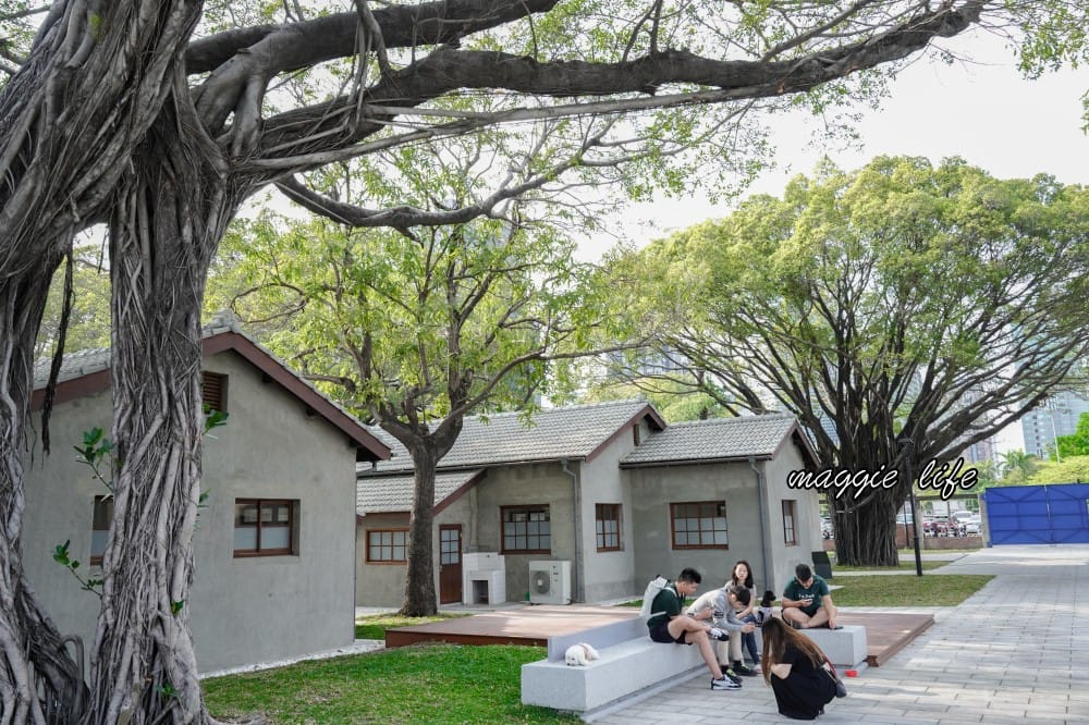 高雄台塑王氏昆仲公園,高雄免費景點,台塑起家厝搖身一變成為文創園區,假日有市集! - 第17張圖 高雄台塑王氏昆仲公園,高雄免費景點,台塑起家厝搖身一變成為文創園區,假日有市集!