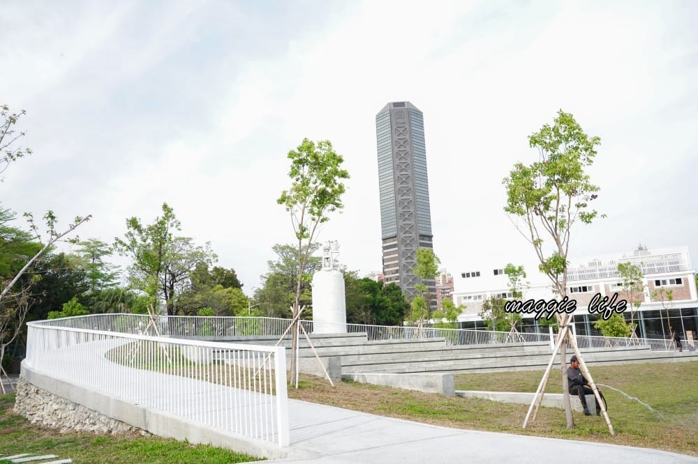 高雄台塑王氏昆仲公園，高雄免費景點，台塑起家厝搖身一變成為文創園區，假日有市集！