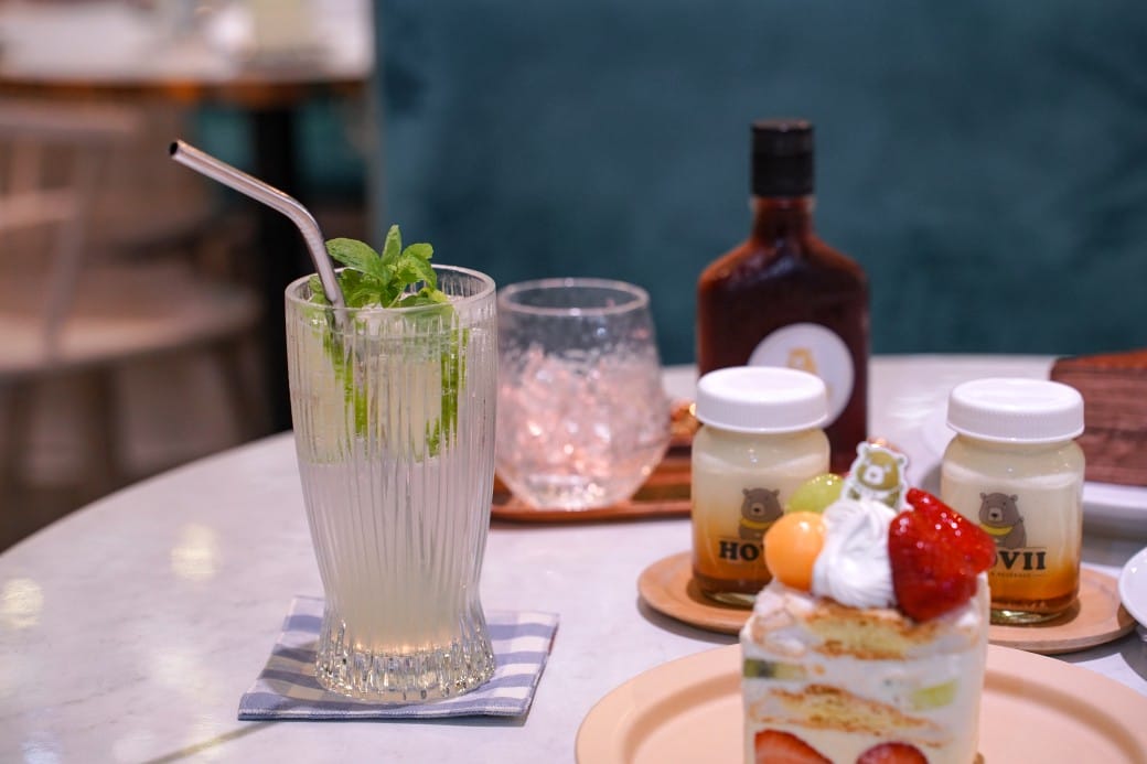 HOVII CAFE ｜高雄福華飯店網美咖啡廳，飯店主廚套餐超讚，下午茶手作蛋糕必吃（菜單）