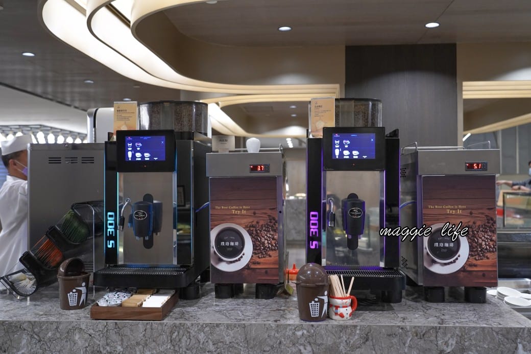 高雄福華大飯店早餐吃到飽，五星級高雄福華麗香苑自助早餐吃到飽，早餐就有海根達斯，直接吃3.5個小時（菜單）