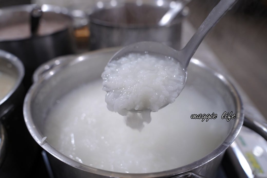 高雄福華大飯店早餐吃到飽，五星級高雄福華麗香苑自助早餐吃到飽，早餐就有海根達斯，直接吃3.5個小時（菜單）