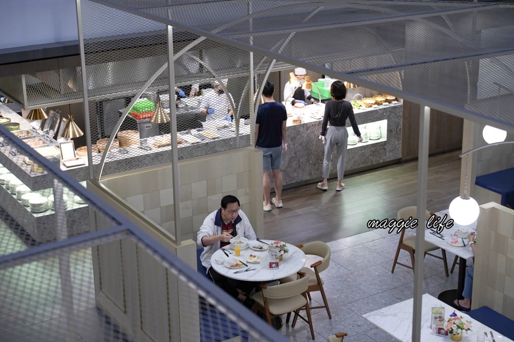 高雄福華大飯店早餐吃到飽，五星級高雄福華麗香苑自助早餐吃到飽，早餐就有海根達斯，直接吃3.5個小時（菜單）