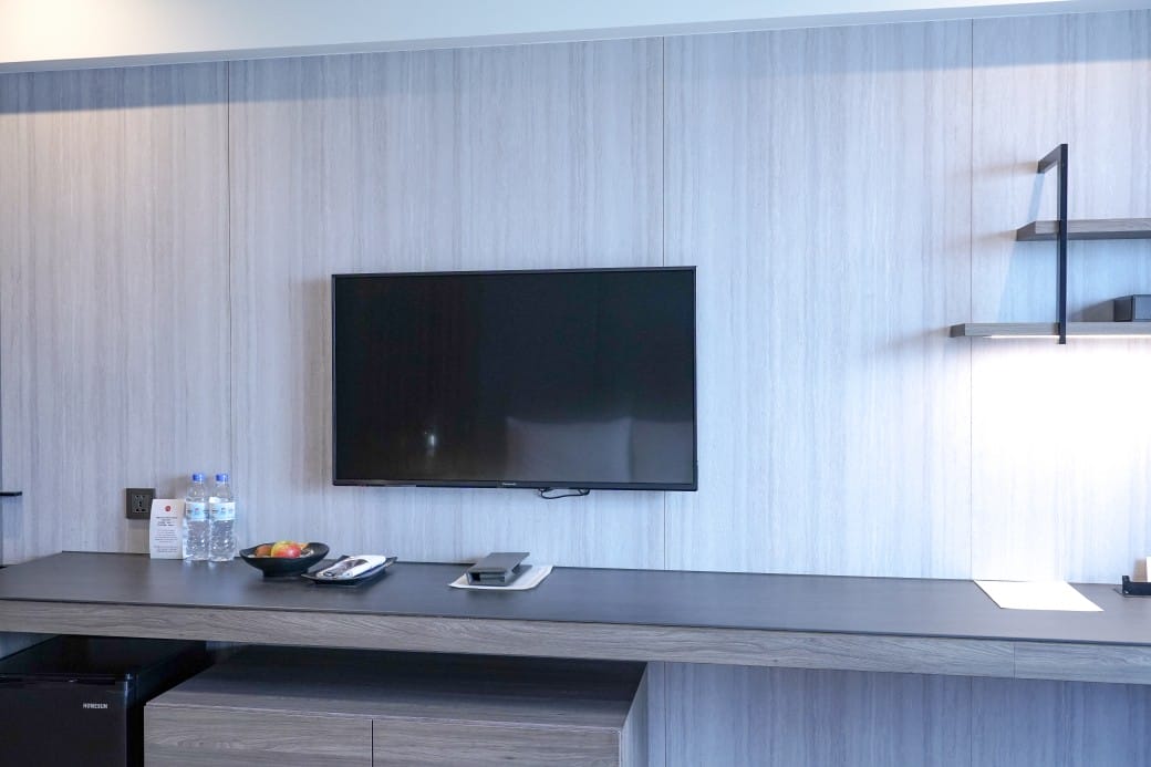 高雄福華飯店｜高質感絕美景觀住房，高空露天網美泳池，服務好得沒話說，一泊二食捨不得離開