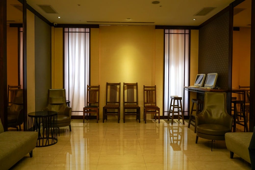 高雄福華飯店｜高質感絕美景觀住房，高空露天網美泳池，服務好得沒話說，一泊二食捨不得離開