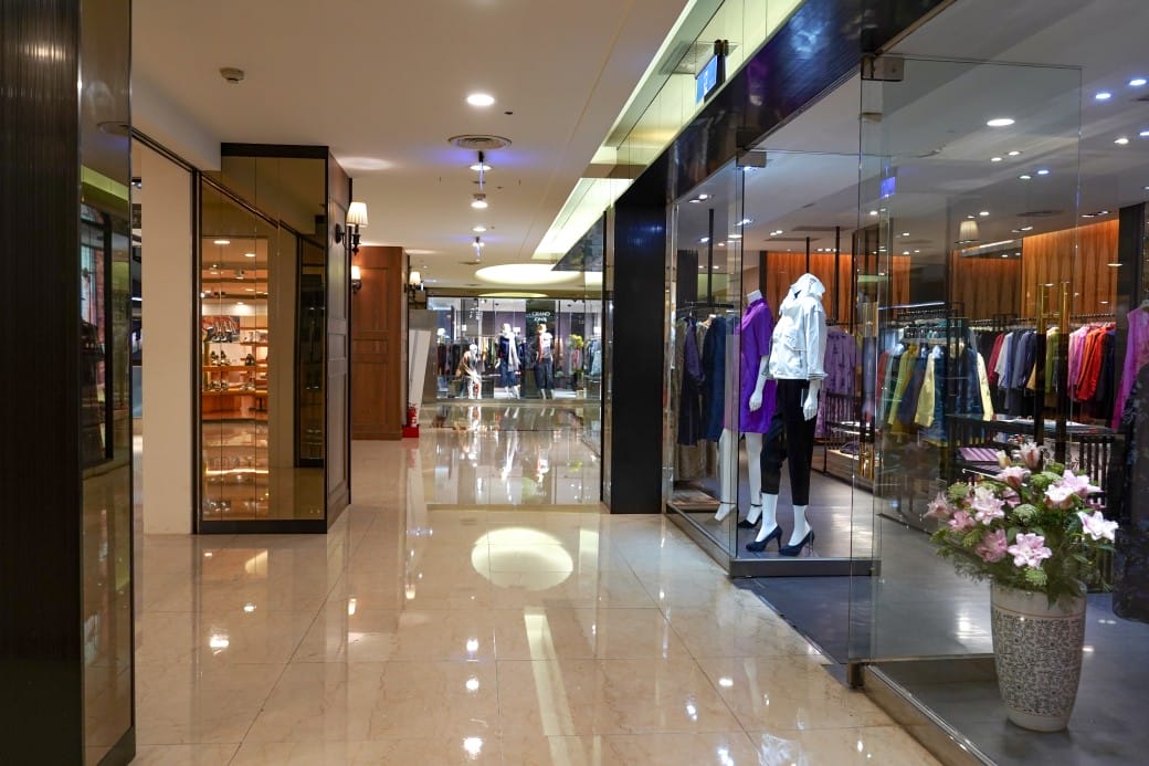 高雄福華飯店｜高質感絕美景觀住房，高空露天網美泳池，服務好得沒話說，一泊二食捨不得離開