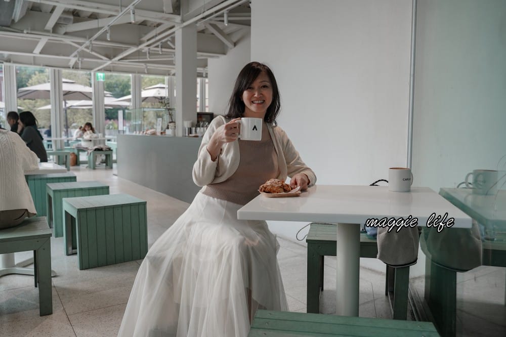 CAFE ACME|北美館旁白色玻璃屋咖啡廳,台北中山區IG打卡熱門韓風咖啡廳,喝咖啡看夕陽超浪漫 - 第28張圖 CAFE ACME|北美館旁白色玻璃屋咖啡廳,台北中山區IG打卡熱門韓風咖啡廳,喝咖啡看夕陽超浪漫