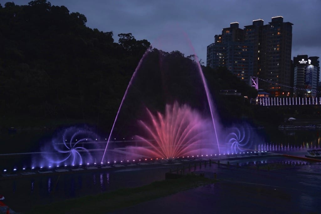 2023碧潭水舞秀3月底登場！2023/3/31開始為期59天，表演時段，交通，美食看這裡！