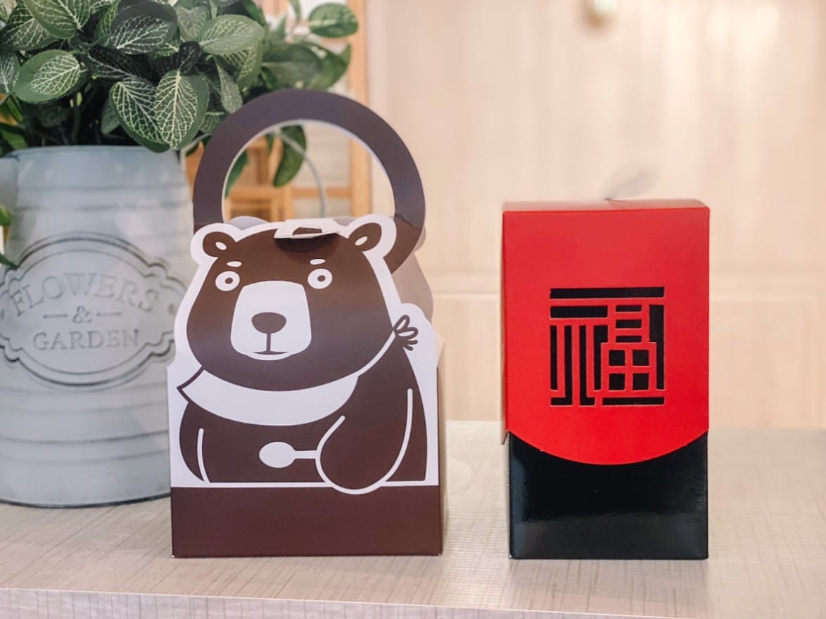 高雄福華飯店｜高質感絕美景觀住房，高空露天網美泳池，服務好得沒話說，一泊二食捨不得離開