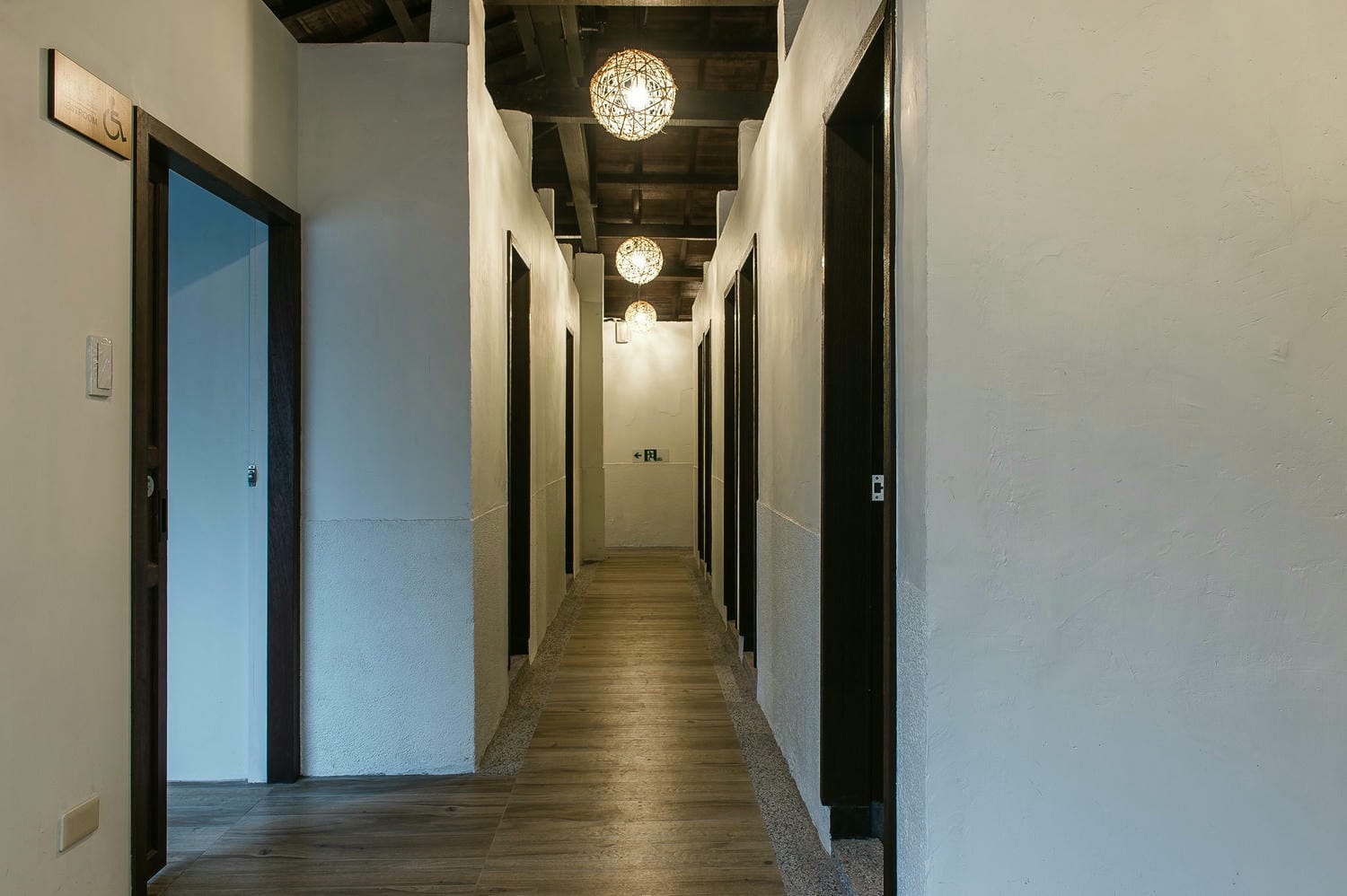 瀧乃湯溫泉浴室，北投平價泡湯推薦，大眾池，雙人湯屋，家庭湯屋，足浴，價格時間表