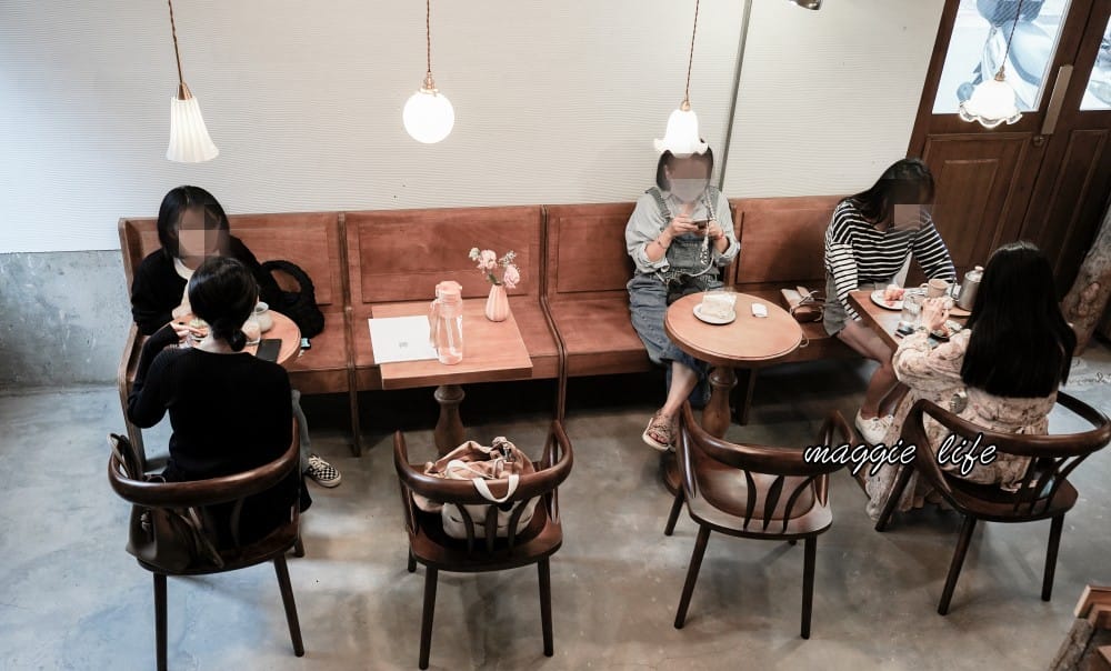 莉莉安烘焙專門店，台北老宅獨棟粉嫩色系甜點店，可頌超好吃，不限時隱藏在台北東區巷弄之中