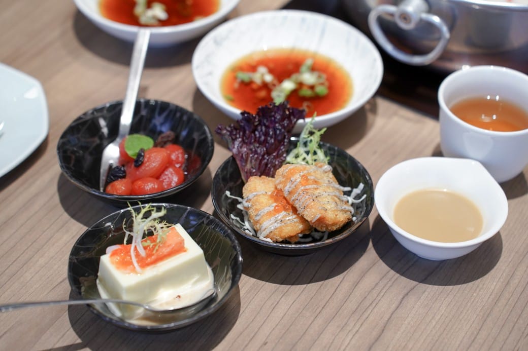 Smile One 精緻涮涮鍋，高雄福華大飯店30F ，高空美景約會首選，南台灣最美火鍋