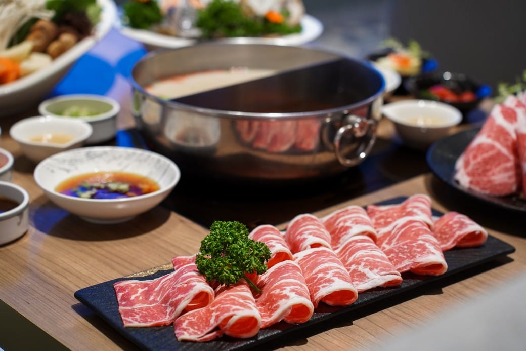 Smile One 精緻涮涮鍋，高雄福華大飯店30F ，高空美景約會首選，南台灣最美火鍋