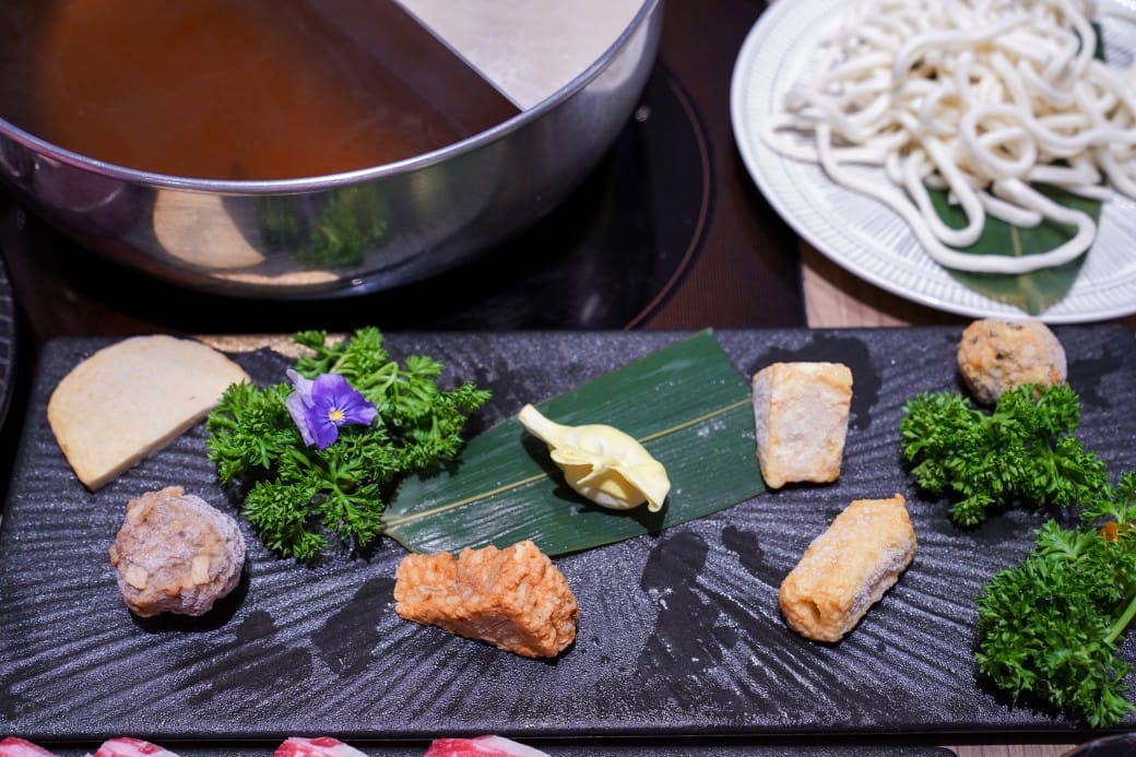 Smile One 精緻涮涮鍋，高雄福華大飯店30F ，高空美景約會首選，南台灣最美火鍋